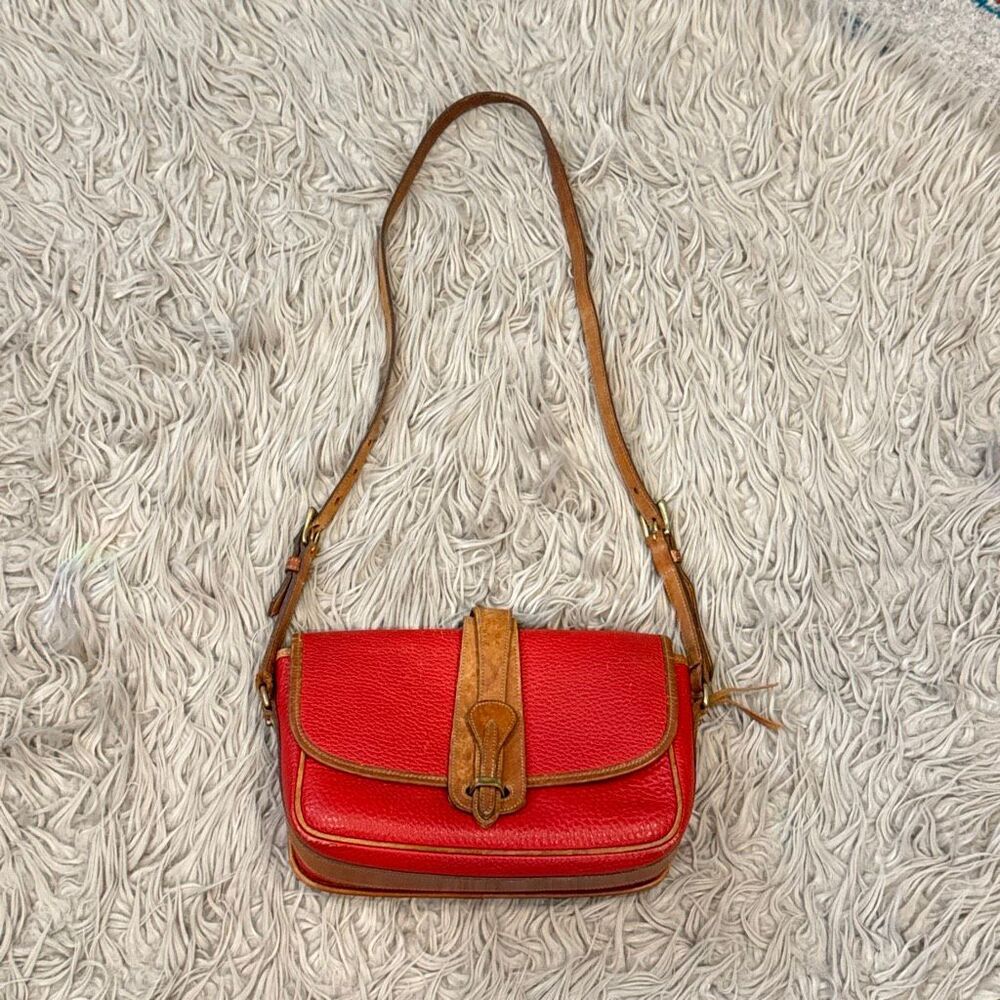 Vintage Dooney & Bourke Red Pebbled Leather Crossbody Shoulder Bag British Tan